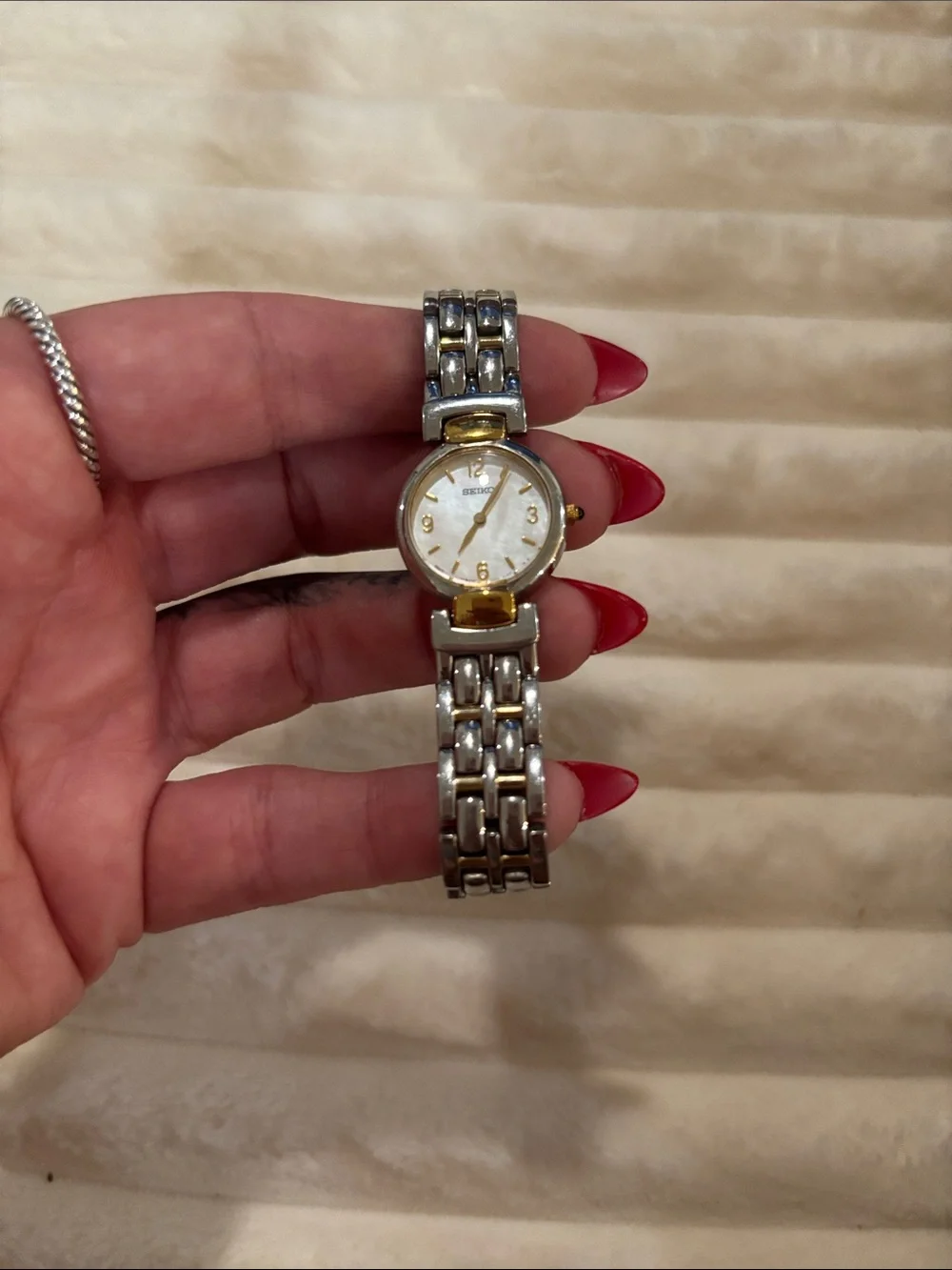 Seiko Vintage Women's Silver and Gold Accent Bracelet Watch